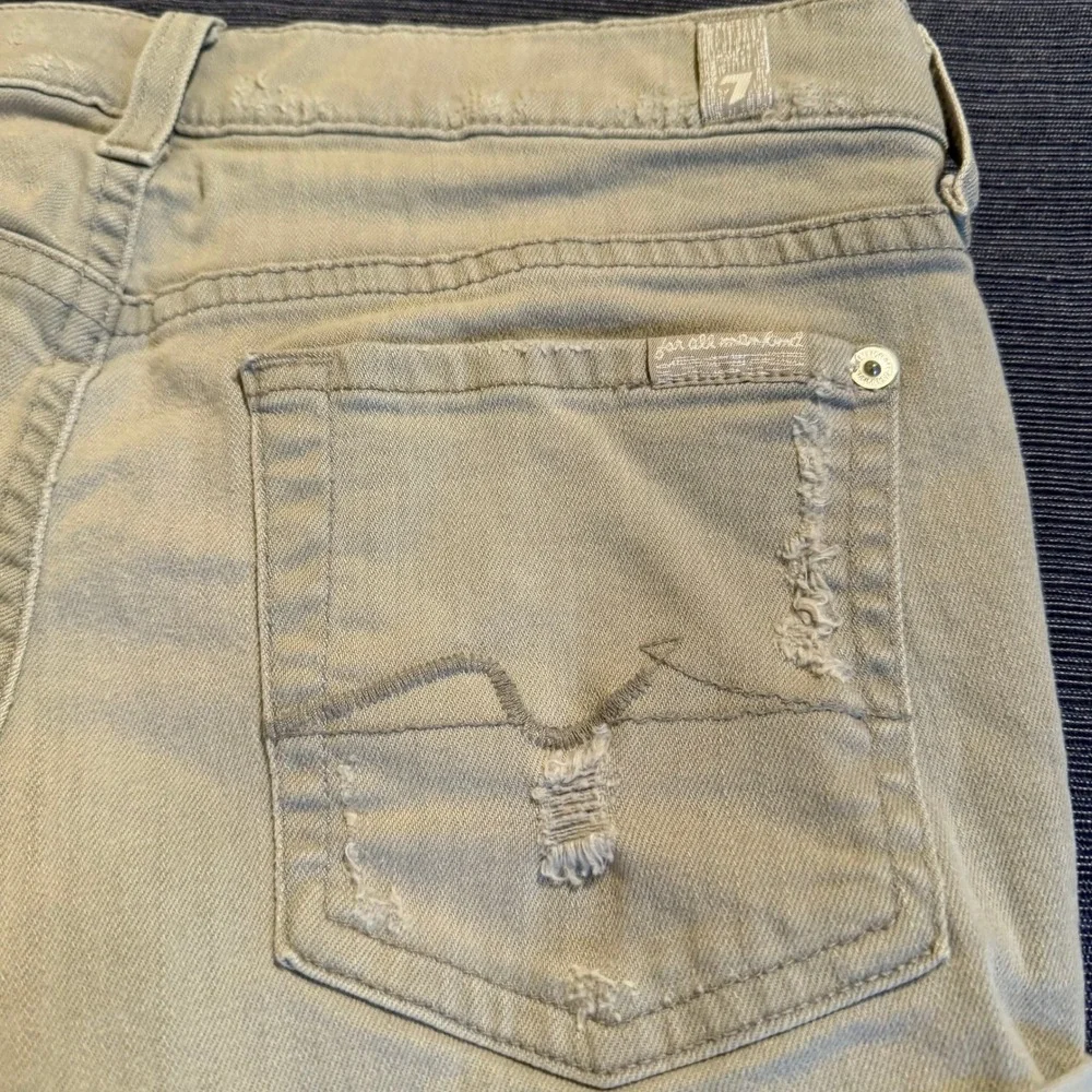 7 For All Mankind Tan Distressed Denim Shorts Button Fly Low Rise Size 27 Gray
